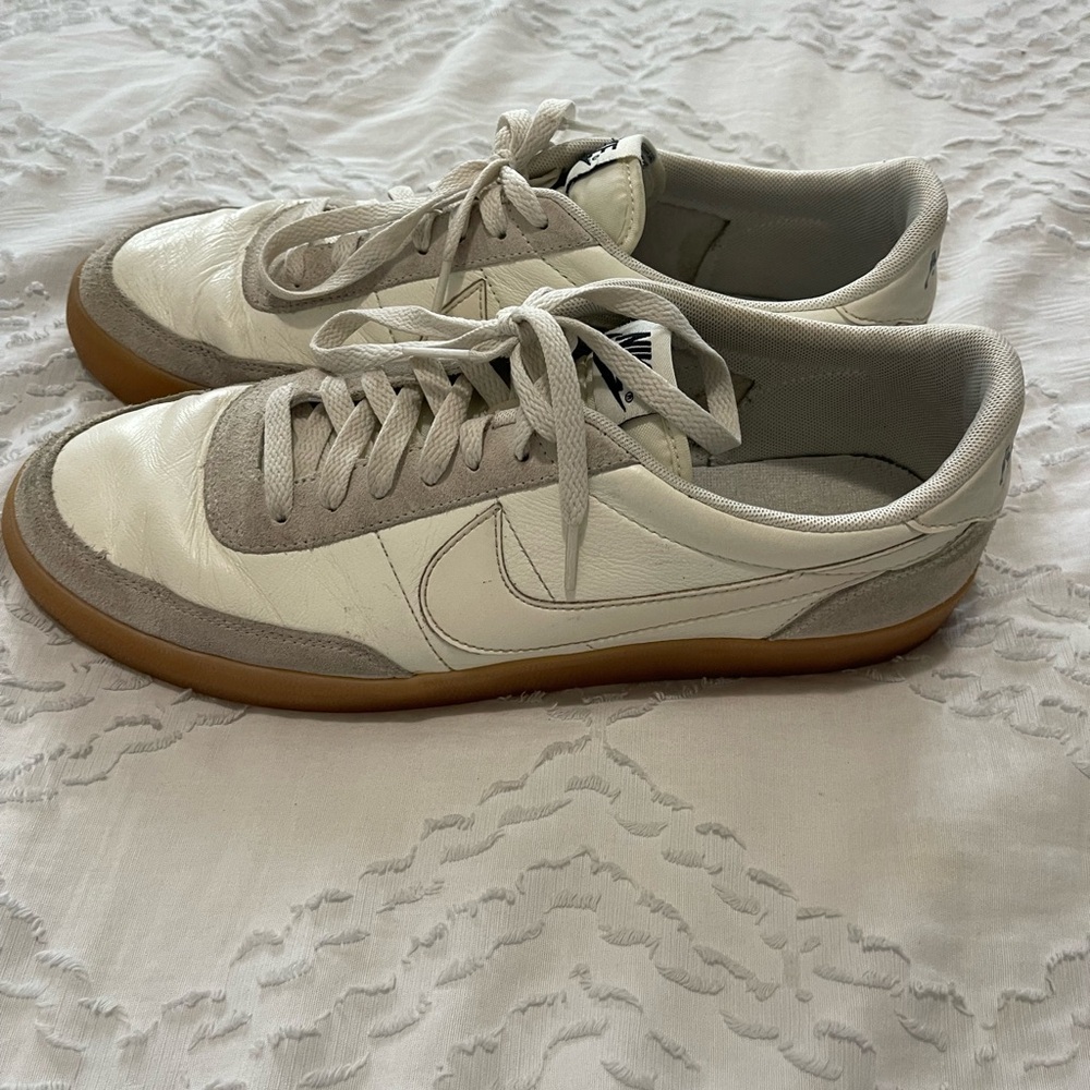 Nike Blazer 77 size 12